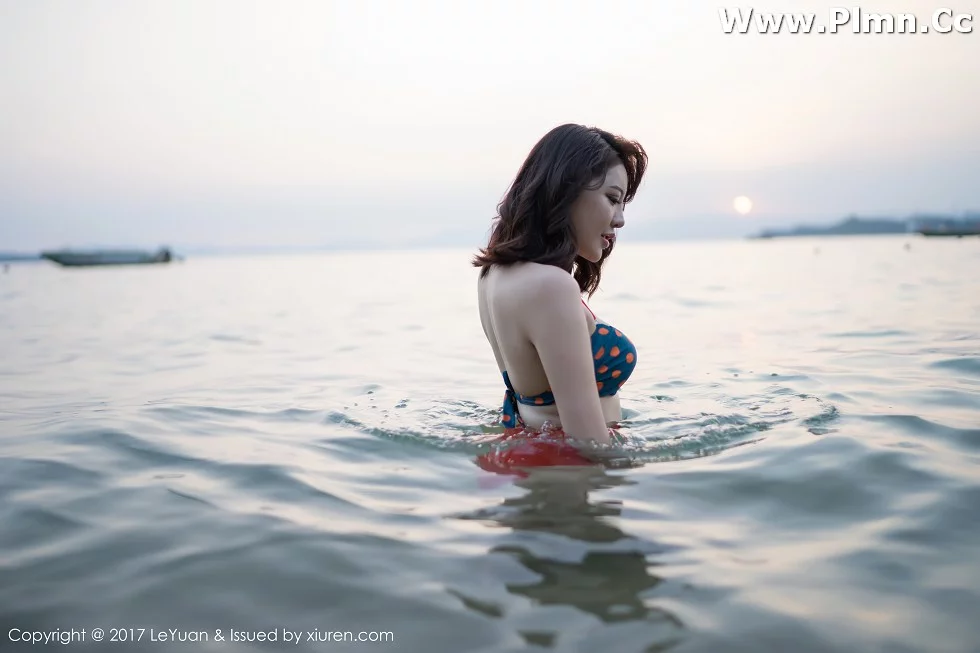 [LeYuan星乐园]Vol.041_嫩模美希子白色蕾丝内衣秀美乳海边沙滩性感比基尼写真50P