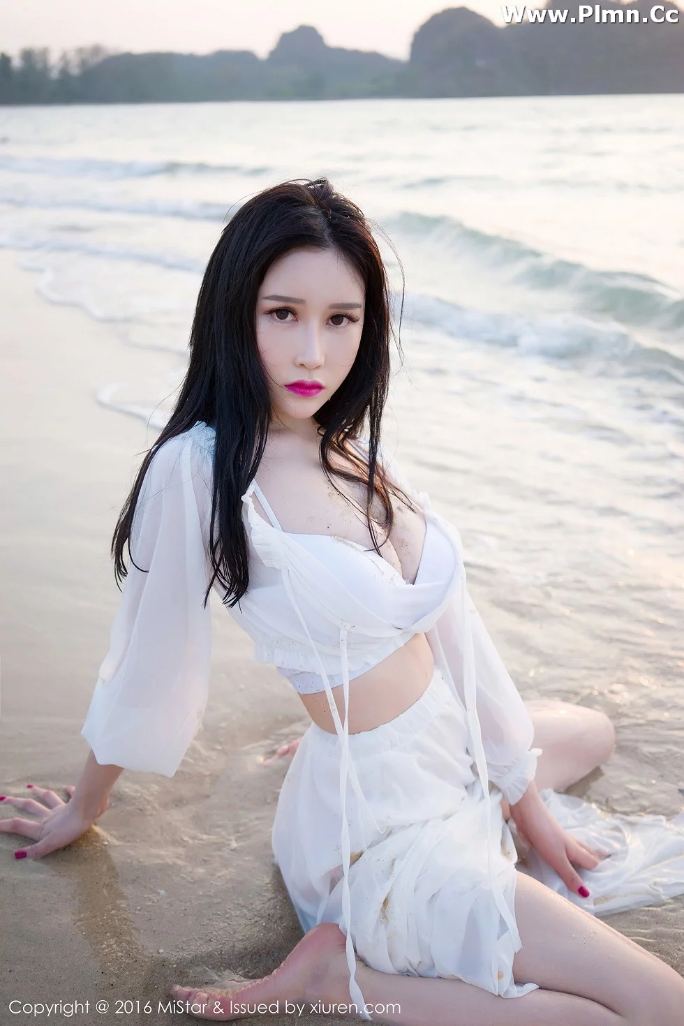 [MiStar魅妍社]Vol.106_于姬Una兰卡威旅拍海边沙滩白色薄纱裙秀豪乳写真50P