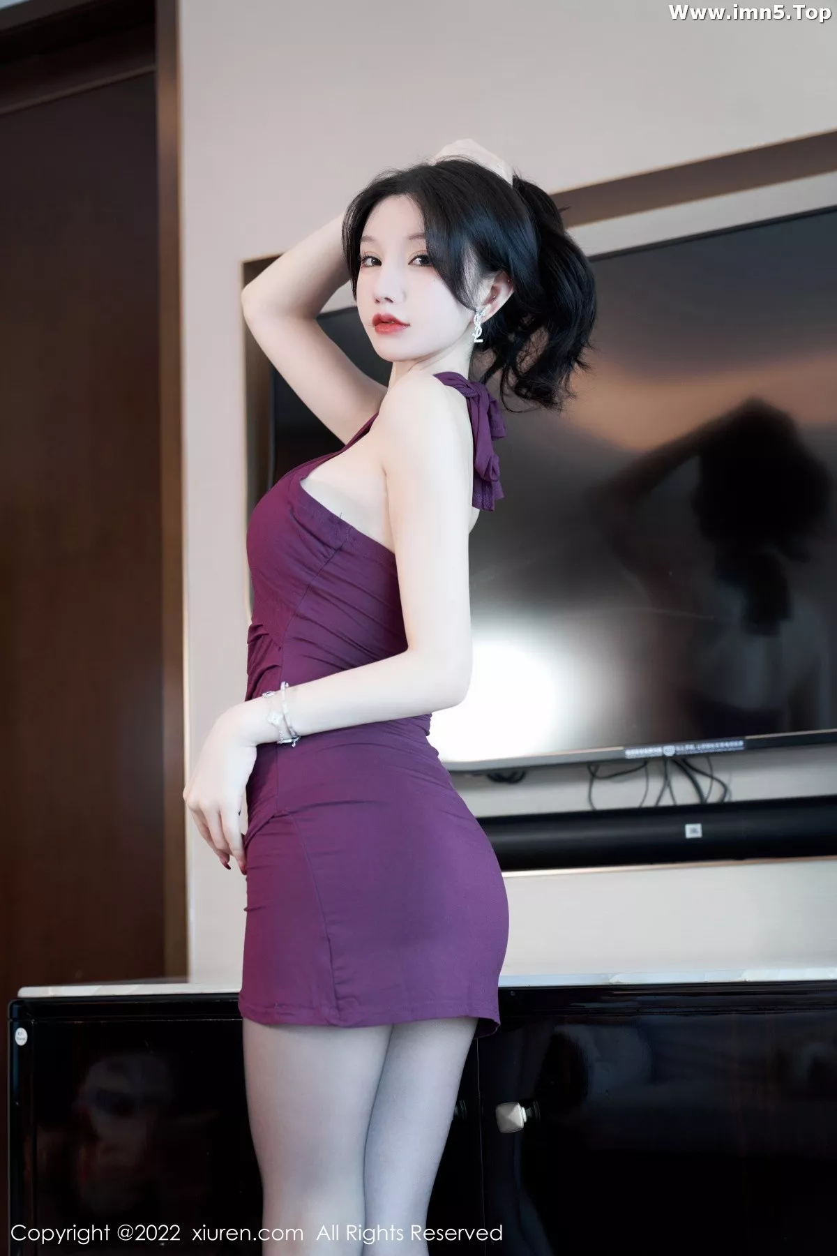 [XiuRen秀人网]No.5980_女神周于希Sally性感紫色连衣裙配超薄黑丝秀白嫩肌肤迷人写真83P